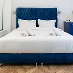 White Tower Luxury Suite